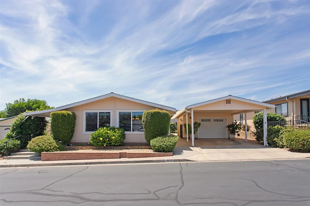 Unit for sale at 1635 Lotus Glen, Escondido, CA 92026
