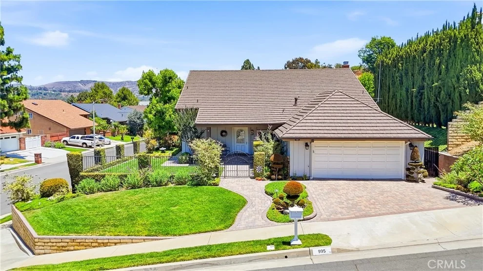 Unit for sale at 995 N Palo Alto, Orange, CA 92869