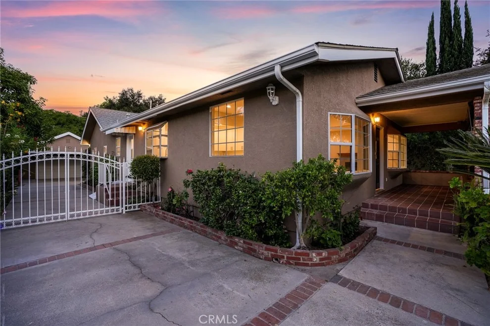 Unit for sale at 156 S Berkeley Avenue, Pasadena, CA 91107