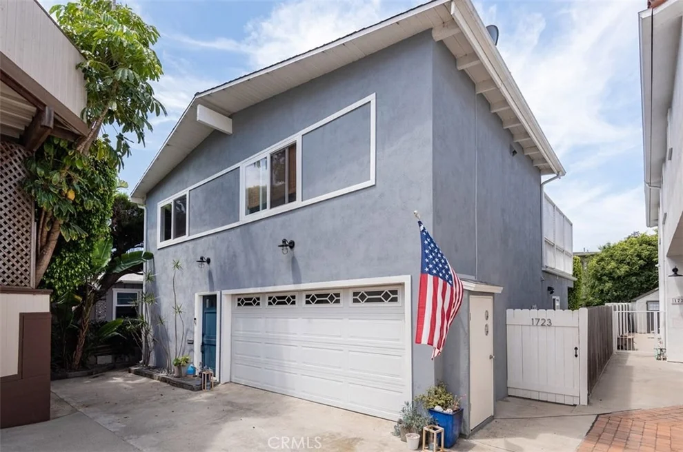 Unit for sale at 1723 Golden Avenue, Hermosa Beach, CA 90254