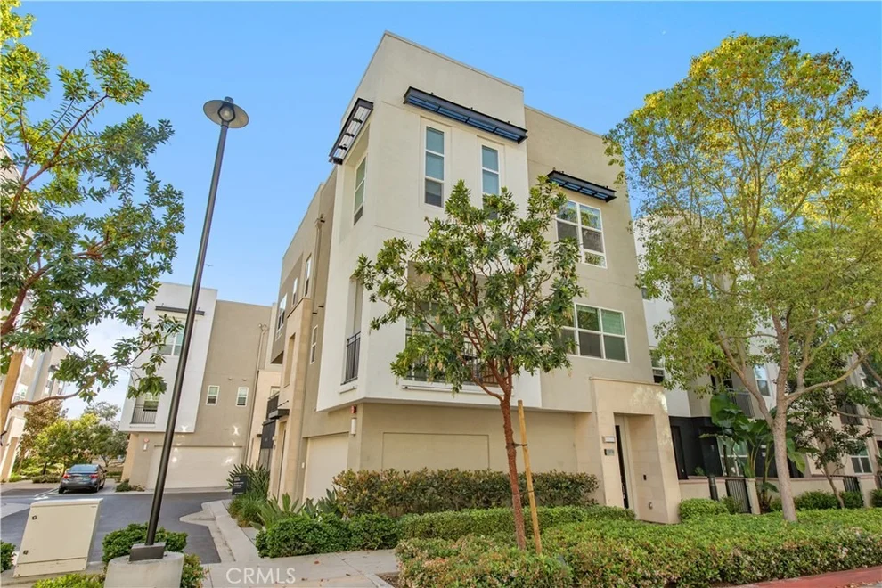 Unit for sale at 2208 Synergy, Irvine, CA 92614