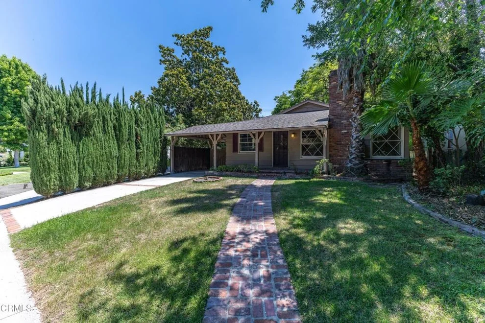 Unit for sale at 4618 Crown Avenue, La Canada Flintridge, CA 91011