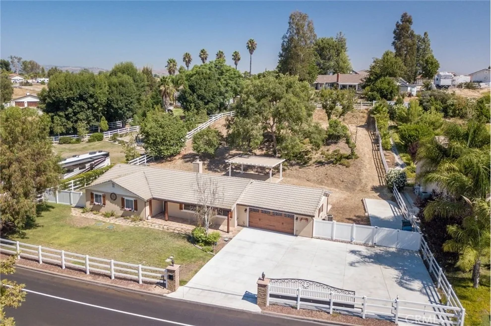Unit for sale at 30270 Del Rey Road, Temecula, CA 92591