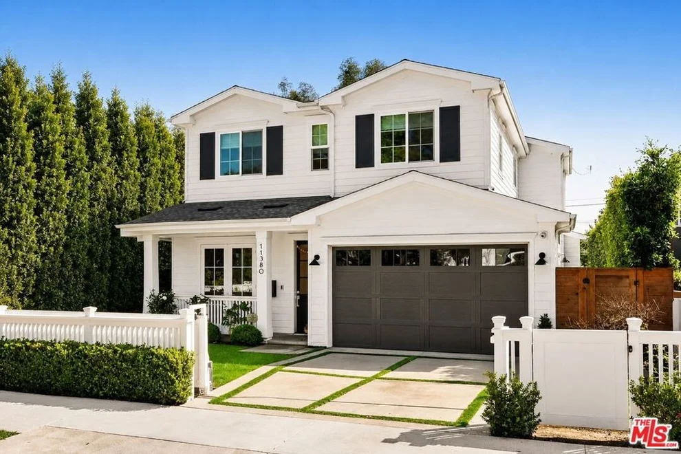 Unit for sale at 11380 Waterford St, Los Angeles, CA 90049
