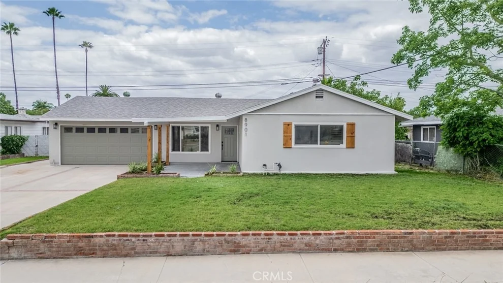 Unit for sale at 8901 Glencoe Drive, Riverside, CA 92503