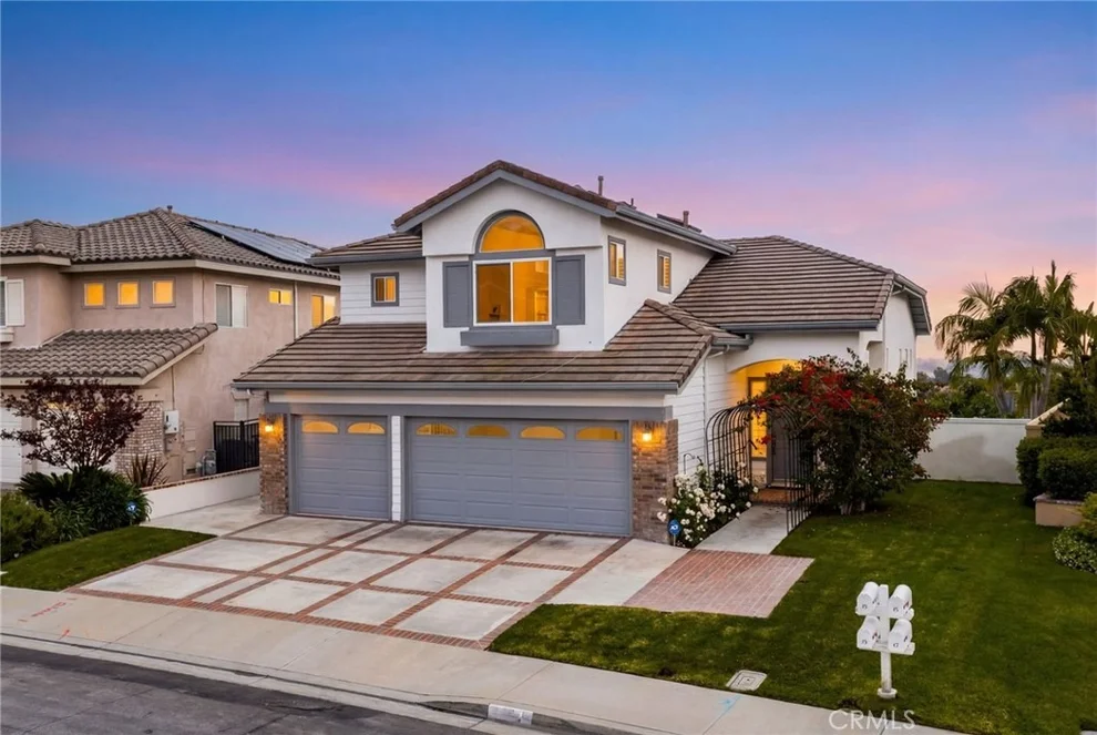 Unit for sale at 51 La Perla, Lake Forest, CA 92610