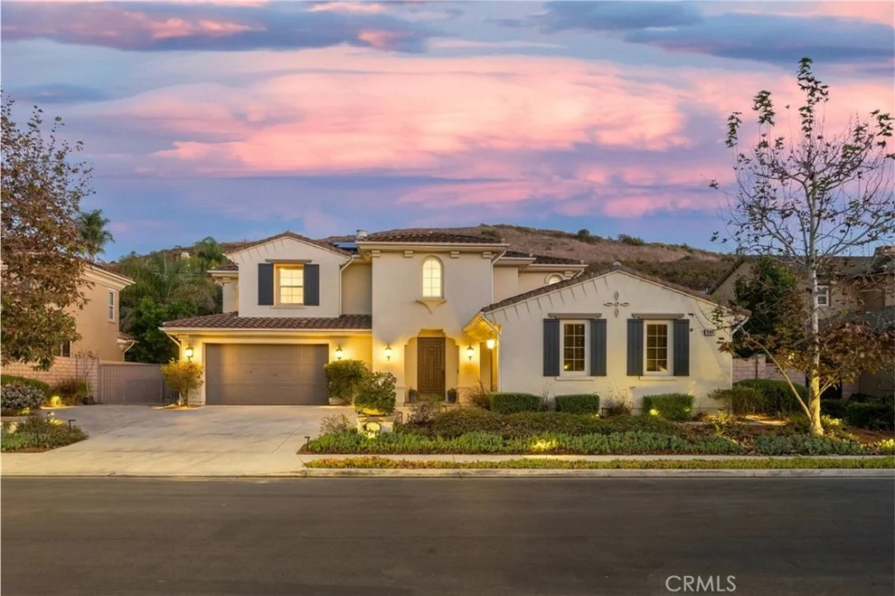 Unit for sale at 31900 Paseo Navarra, San Juan Capistrano, CA 92675