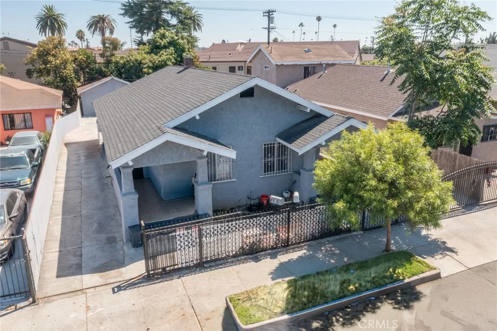 Unit for sale at 128 130 W Gage Avenue W, Los Angeles, CA 90003