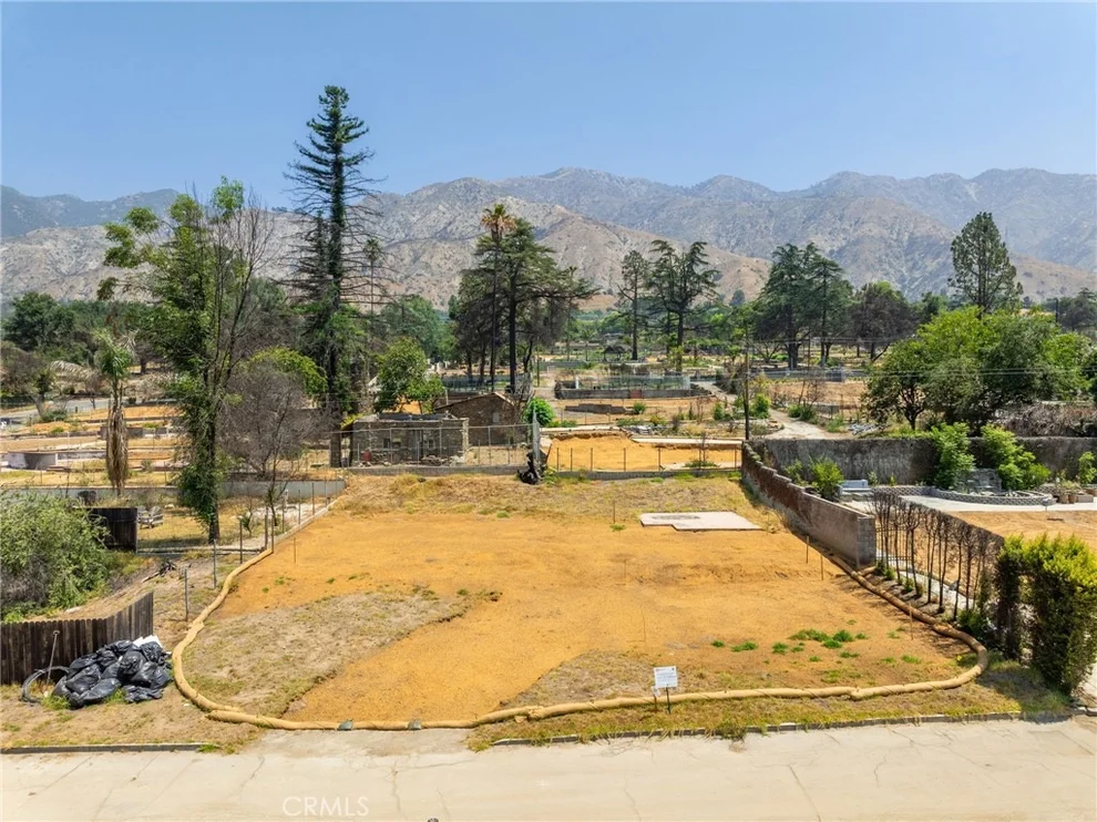 Unit for sale at 3324 Raymond Avenue, Altadena, CA 91001