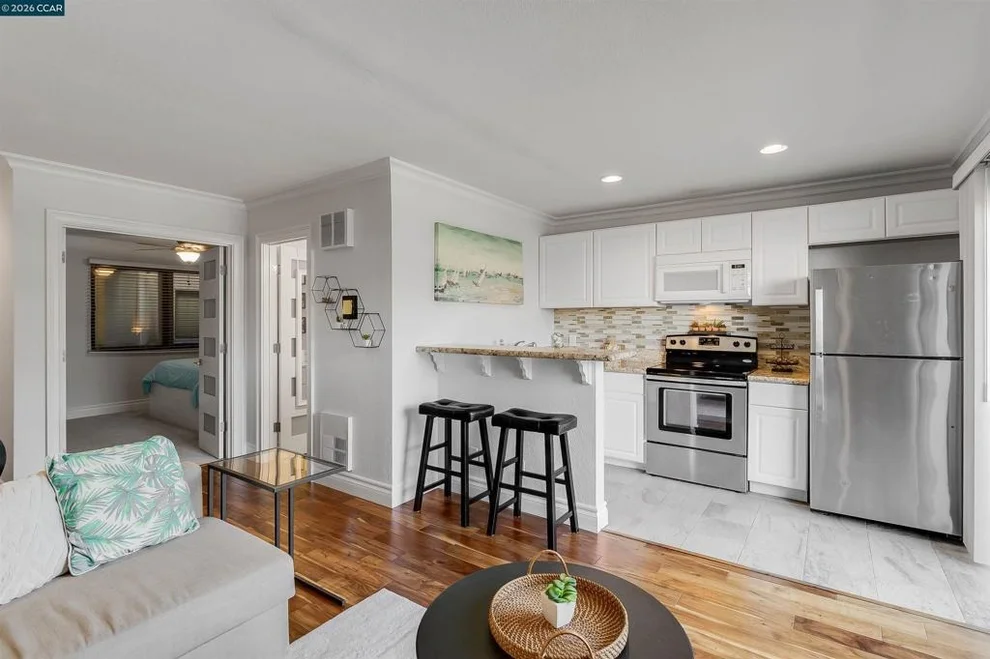 Unit for sale at 1 Embarcadero W, Oakland, CA 94607