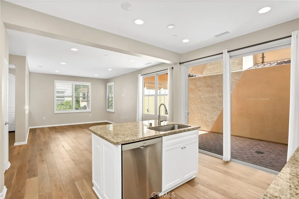 Unit for sale at 76 Granite, Irvine, CA 92620