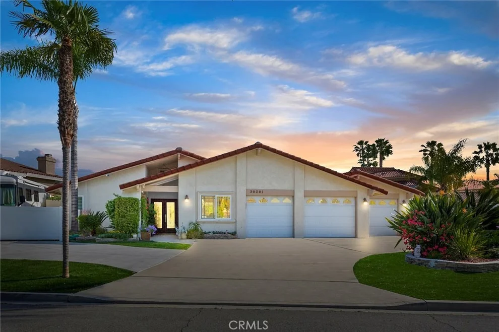 Unit for sale at 30201 Red Lure Place, Canyon Lake, CA 92587