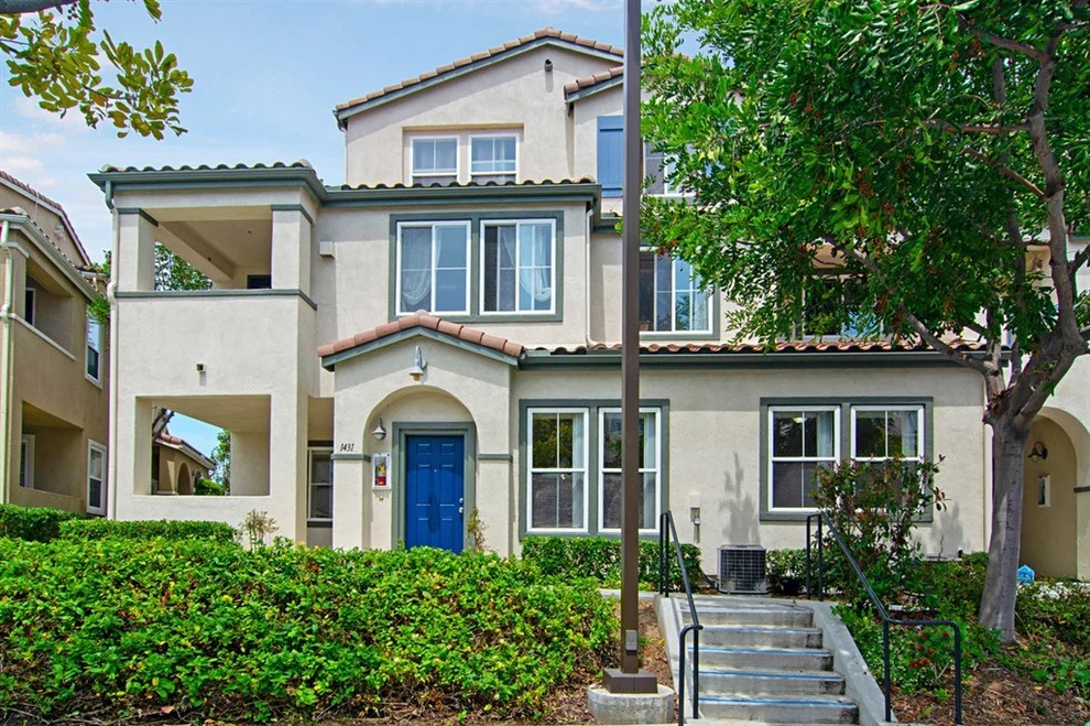 Unit for sale at 1431 Paseo Aurora, San Diego, CA 92154