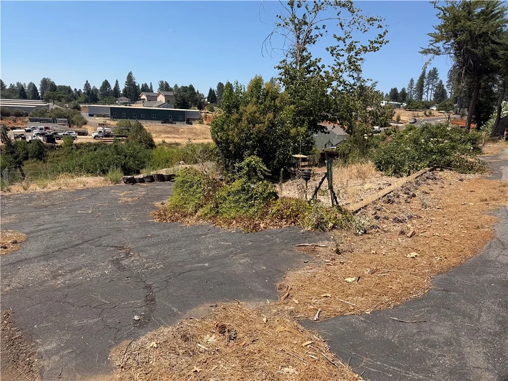 Unit for sale at 5689 Brookview Way, Paradise, CA 95969