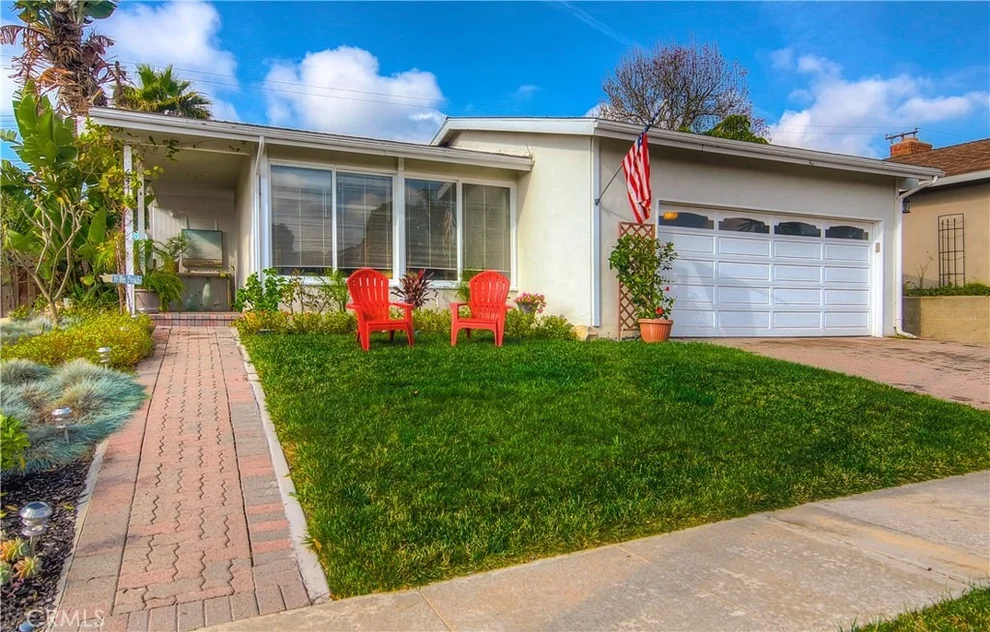 Unit for sale at 641 Sandpiper Drive, Seal Beach, CA 90740