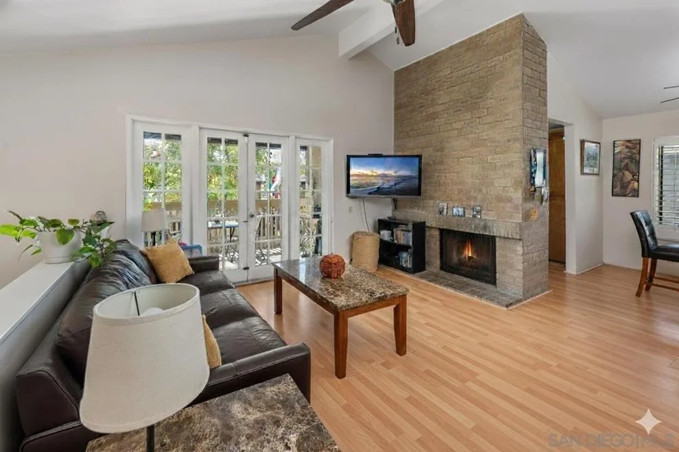 Unit for sale at 6028 Gaines St, San Diego, CA 92110