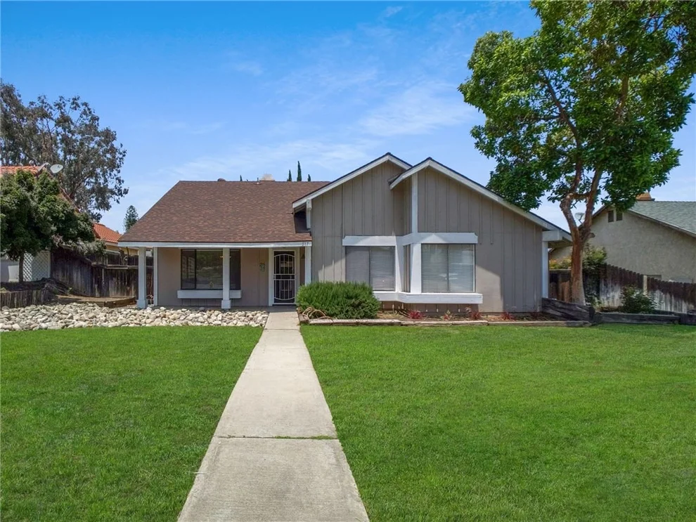 Unit for sale at 517 Magnolia Avenue, Corona, CA 92879