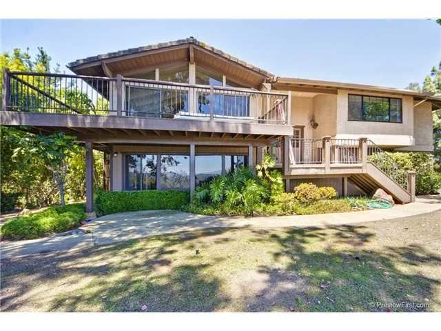 Unit for sale at 28756 Faircrest Way, Escondido, CA 92026