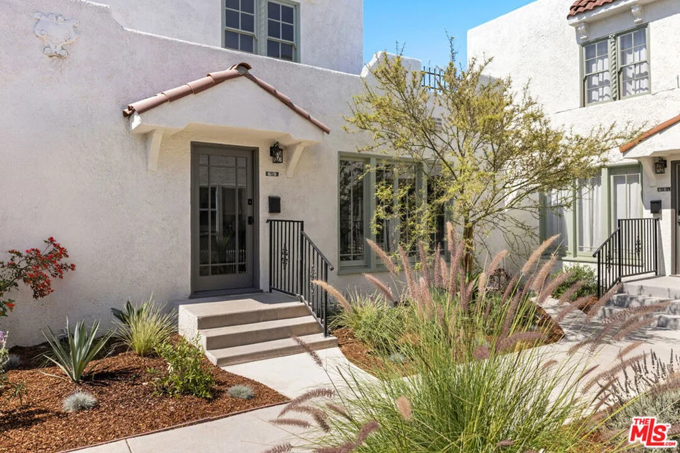 Unit for sale at 619 N Sycamore Avenue, Los Angeles, CA 90036