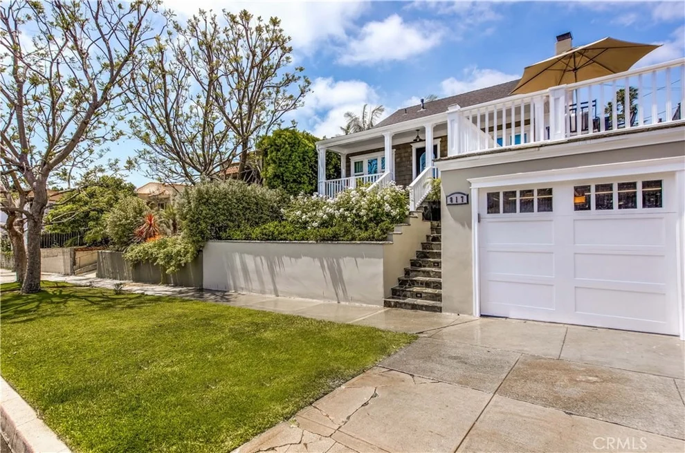 Unit for sale at 817 S Leland Street, San Pedro, CA 90731