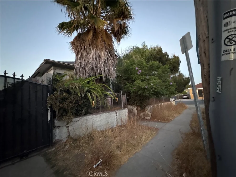 Unit for sale at 2545 Folsom Street, Los Angeles, CA 90033