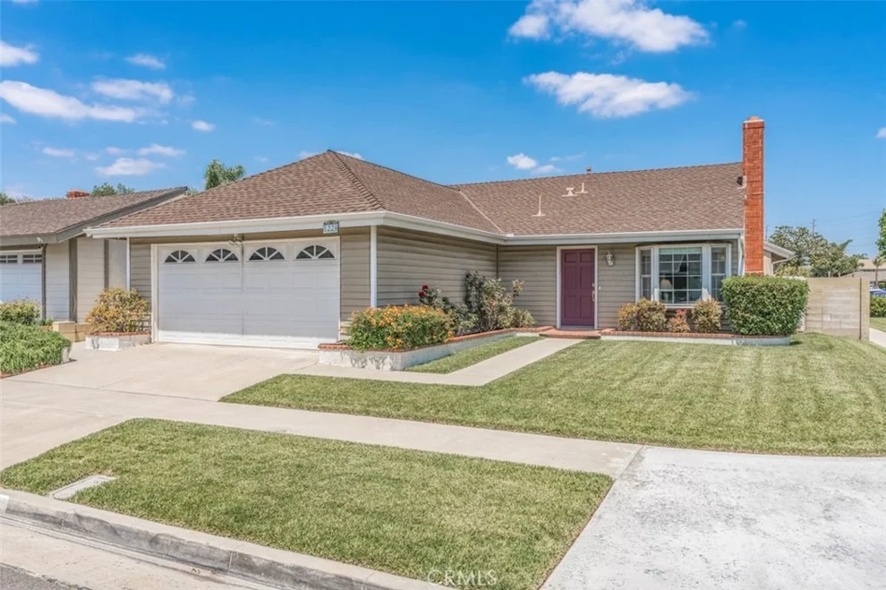 Unit for sale at 1220 N Hinsdale Place, Anaheim Hills, CA 92807