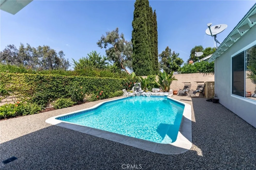 Unit for sale at 24101 Barquero Drive, Mission Viejo, CA 92691