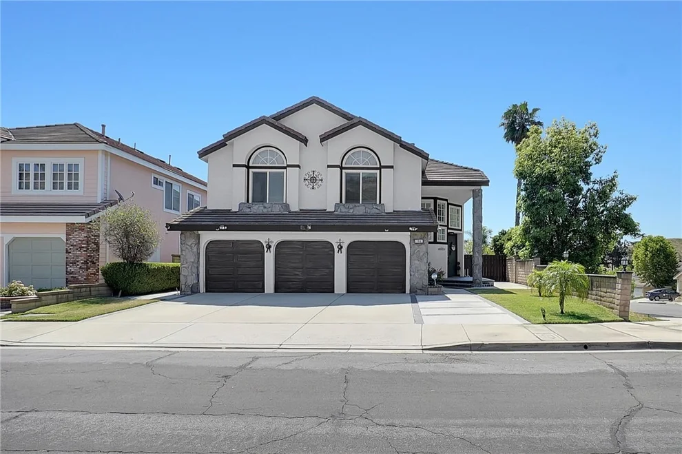 Unit for sale at 13941 Honey Ridge, Chino Hills, CA 91709