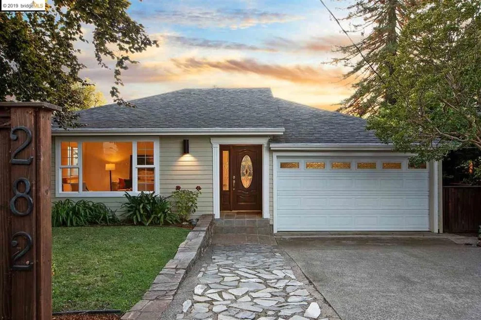 Unit for sale at 282 Lake Dr, Kensington, CA 94708