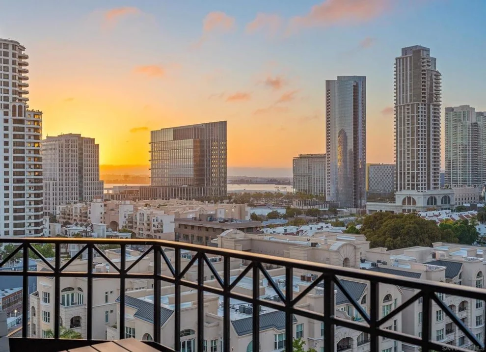 Unit for sale at 500 W Harbor Dr, San Diego, CA 92101
