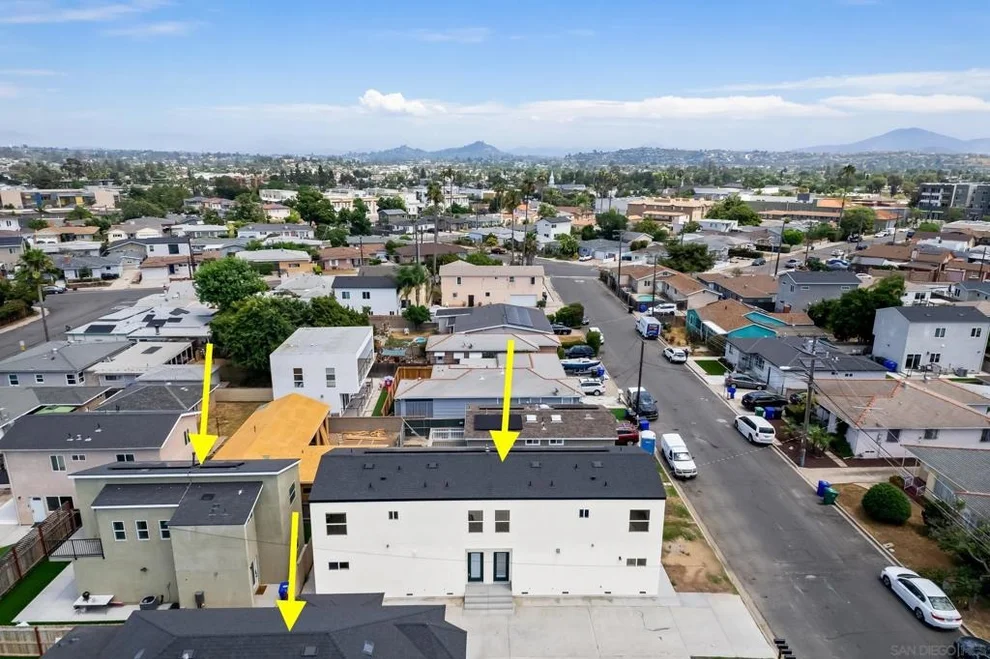 Unit for sale at 6250 6256 Stewart St, San Diego, CA 92115