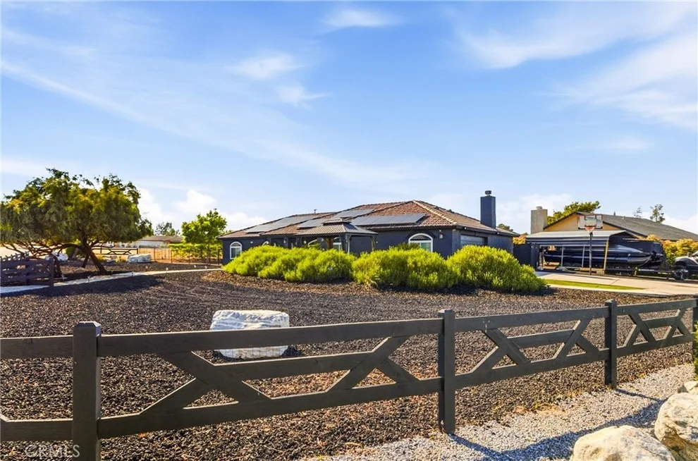 Unit for sale at 7518 San Bruno, Hesperia, CA 92345