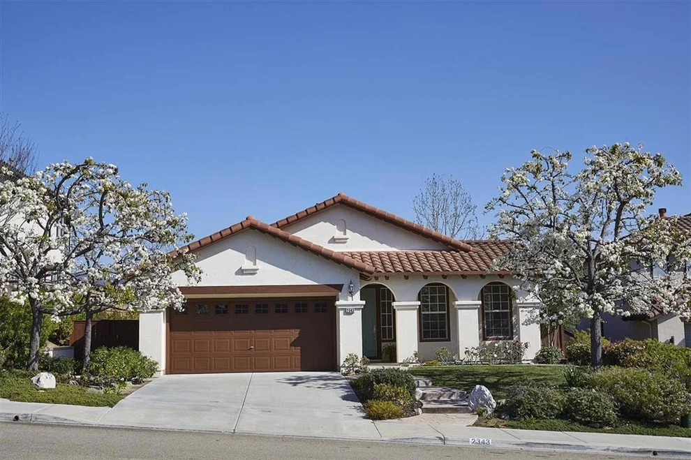 Unit for sale at 2343 Paseo Saucedal, Carlsbad, CA 92009