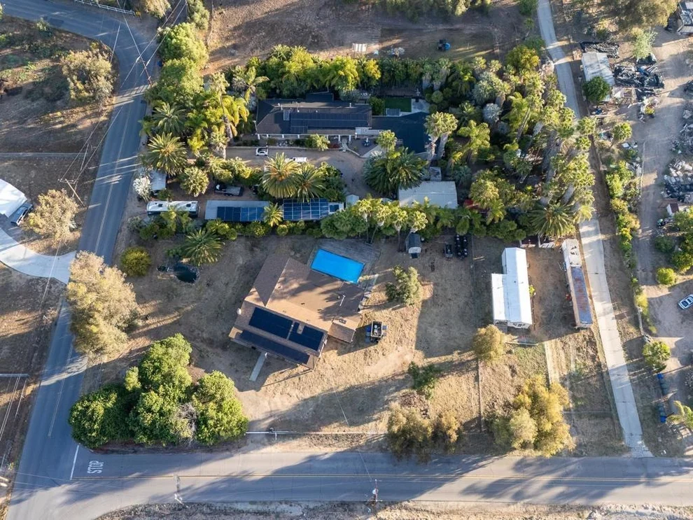 Unit for sale at 911 Davis Street, Ramona, CA 92065