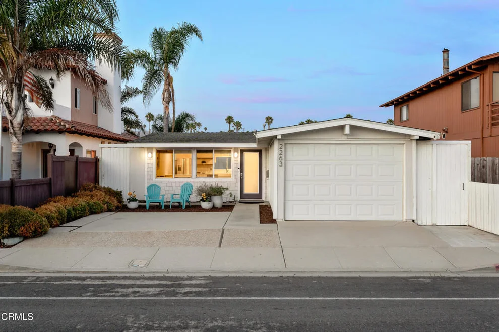Unit for sale at 2263 Pierpont Boulevard, Ventura, CA 93001