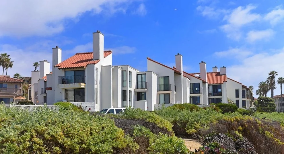 Unit for sale at 303 Coast Blvd, La Jolla, CA 92037