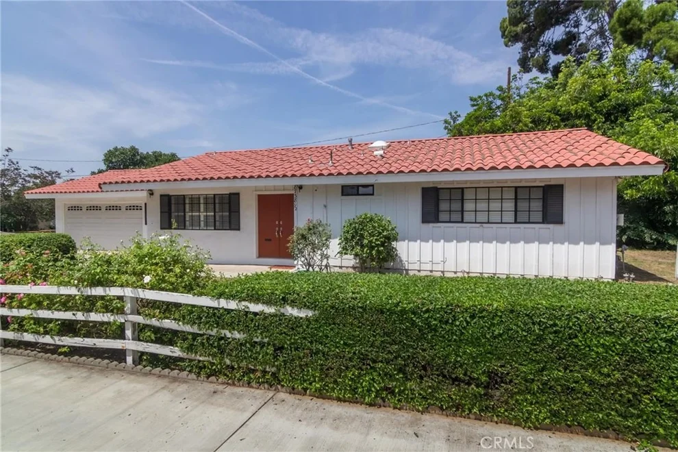 Unit for sale at 8738 1/2 Huntington Drive, San Gabriel, CA 91775