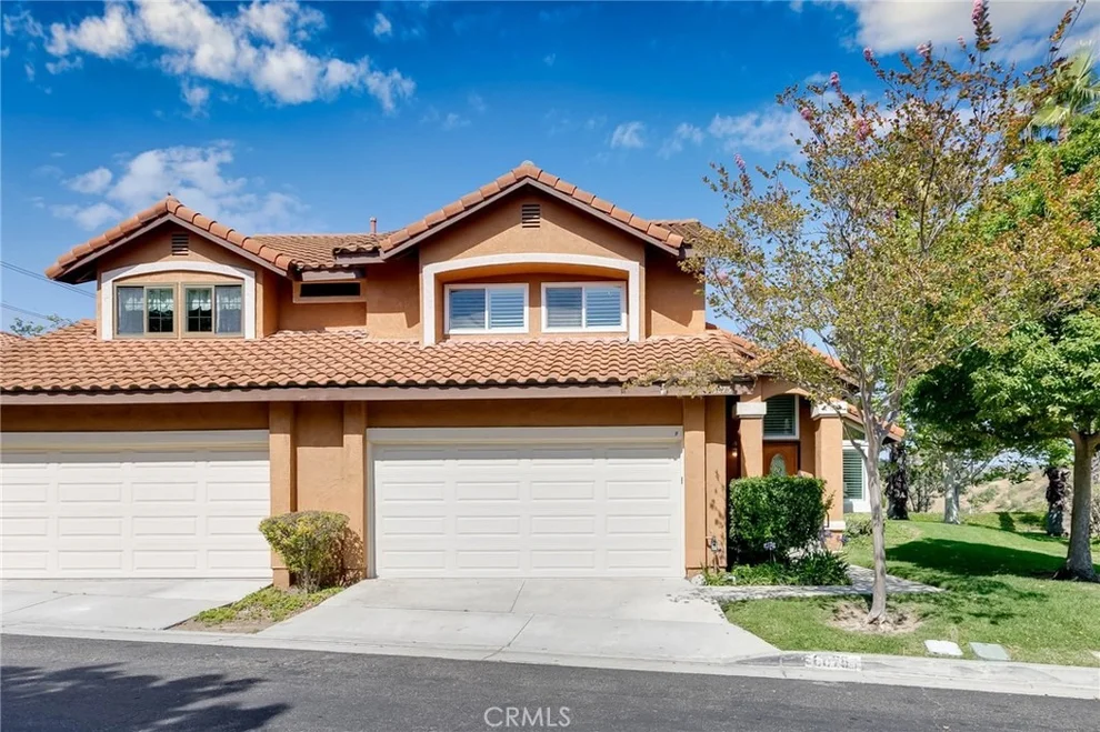 Unit for sale at 6075 E Montefino, Anaheim Hills, CA 92807