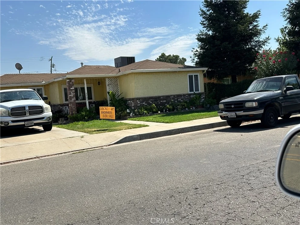 Unit for sale at 1105 Orange Avenue, Chowchilla, CA 93610
