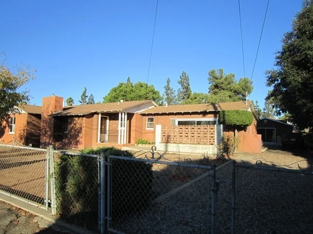 Unit for sale at 5549 Lesa Road, La Mesa, CA 91942