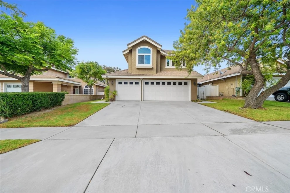Unit for sale at 3341 Sterling Drive, Corona, CA 92882