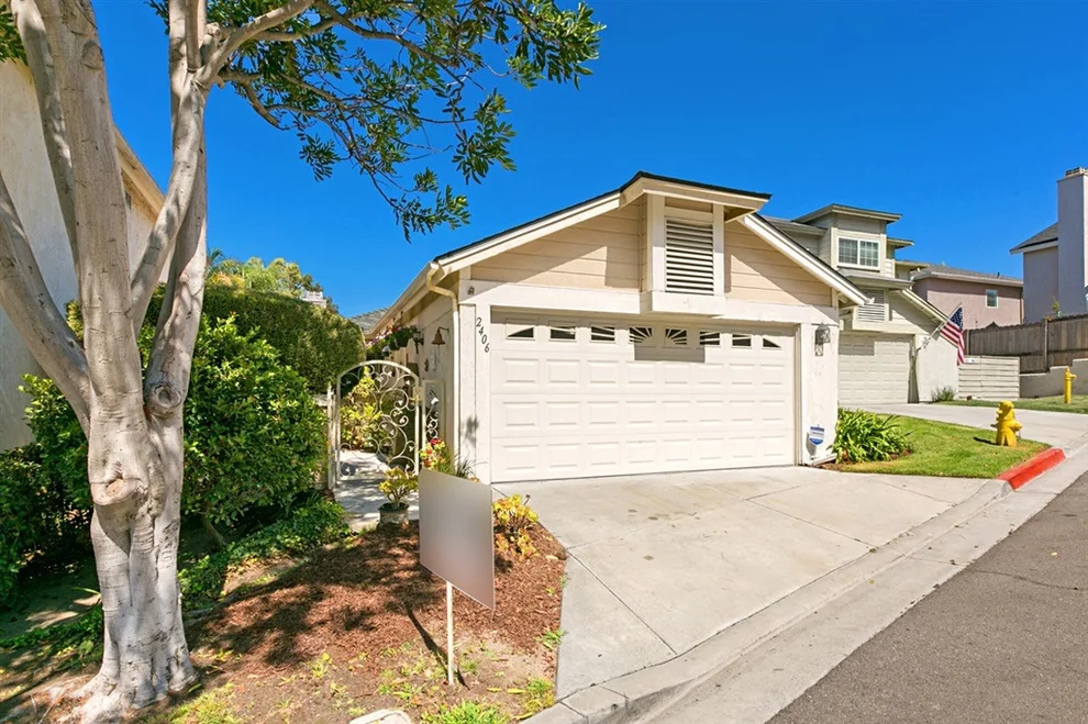 Unit for sale at 2406 Solazar, Oceanside, CA 92056
