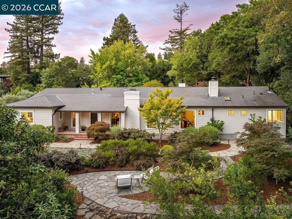 Unit for sale at 187 Moraga Way, Orinda, CA 94563