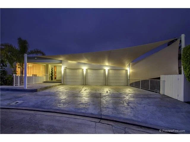 Unit for sale at 6106 Avenida Chamnez, La Jolla, CA 92037