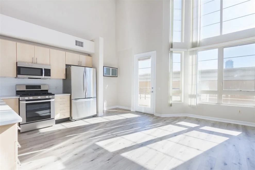 Unit for sale at 1465 C St, San Diego, CA 92101