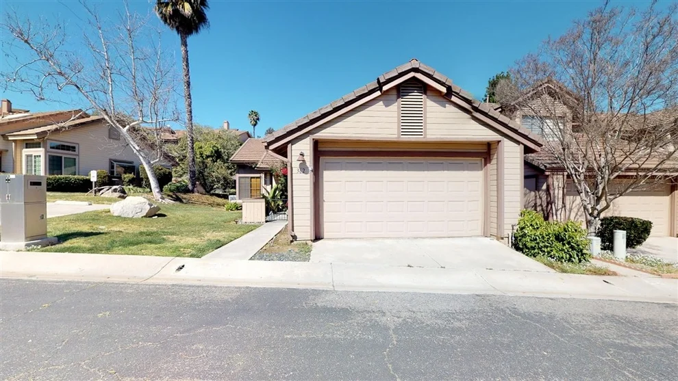 Unit for sale at 362 Mahogany Glen, Escondido, CA 92026