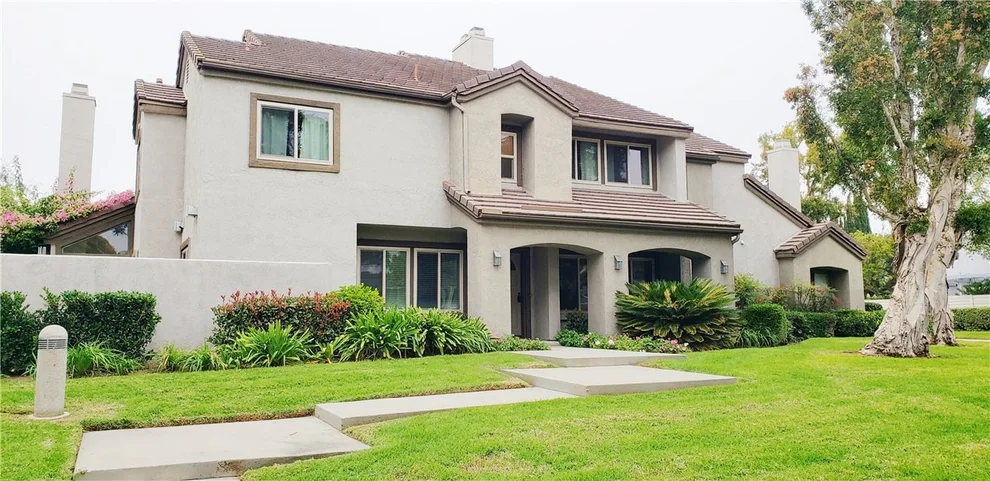 Unit for sale at 366 E Yale Loop, Irvine, CA 92614