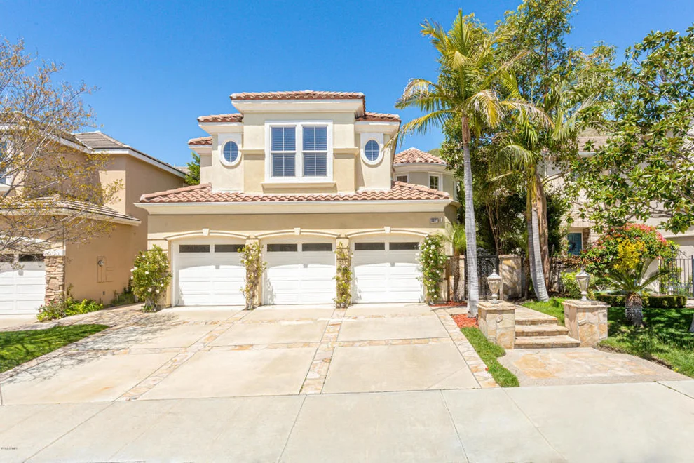 Unit for sale at 6021 Mandeville Place, Oak Park, CA 91377