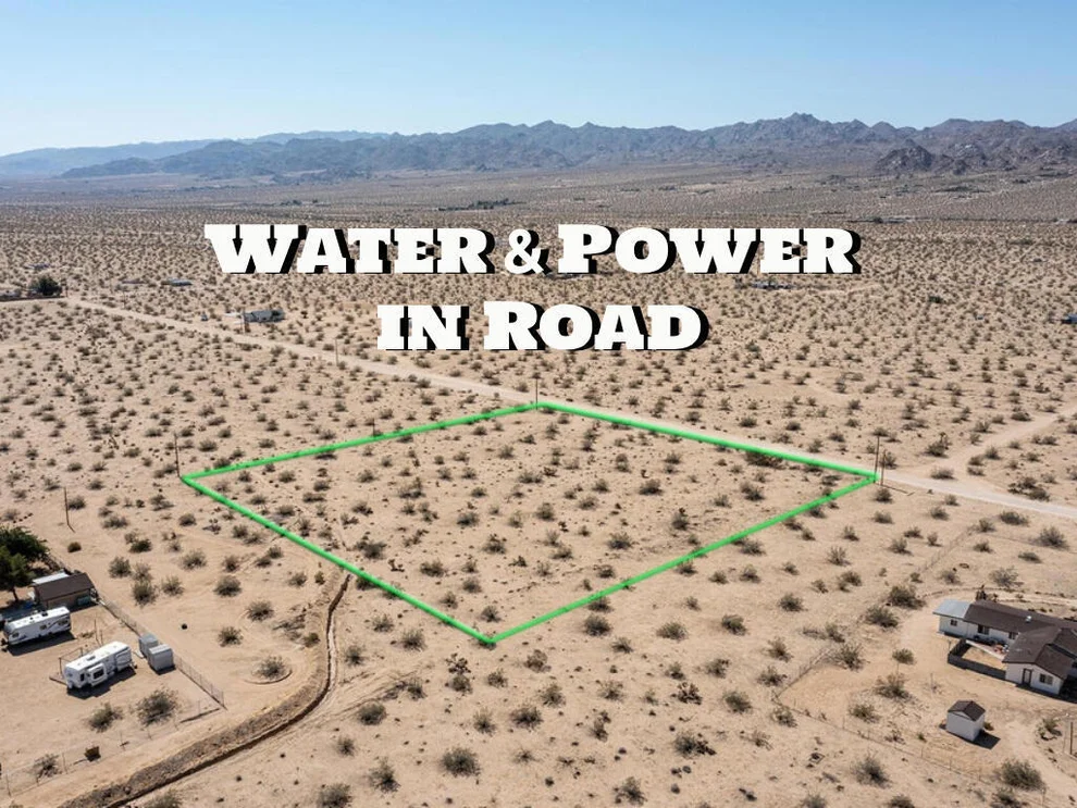 Unit for sale at 305 Two Mile Road, Joshua Tree, CA 92252