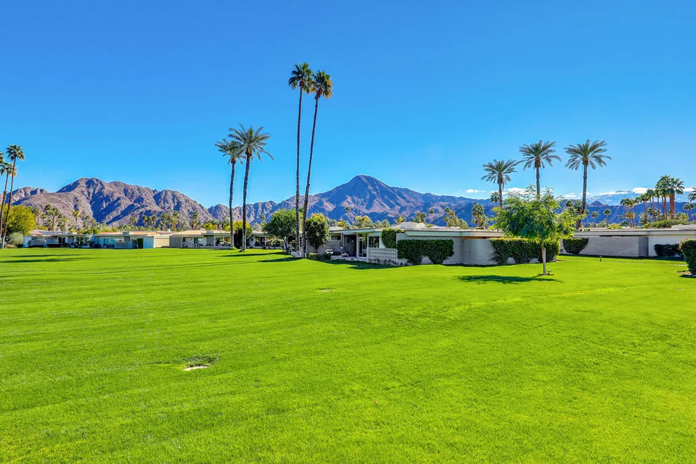 Unit for sale at 75570 Calle Del Sur, Indian Wells, CA 92210